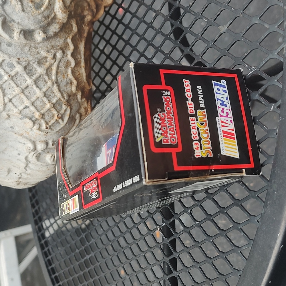 Ken Bouchard 🏎️ - Picture 4 of 7